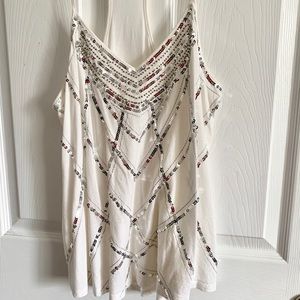 Express White Top with Sequence